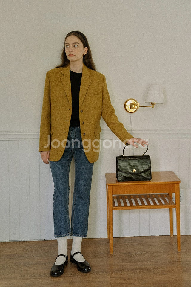 아쎄르 클래식 토트백 저렴하게 판매해요--1