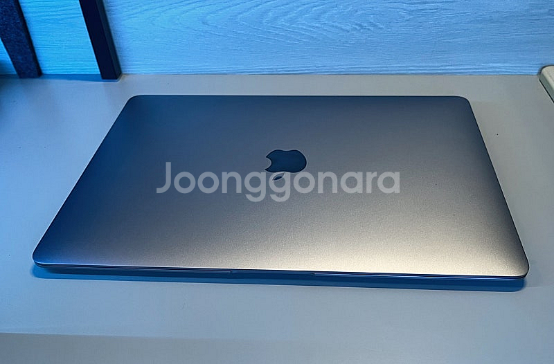 맥북에어 M1 13인치, 램 8GB, SSD 256GB--0