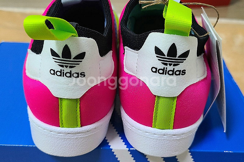 [새상품] 정품 아디다스키즈 슈퍼스타 운동화(210)--8