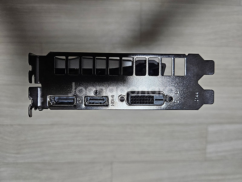 GALAX GTX 1060 3GB--4
