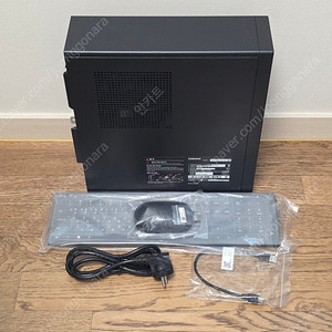 삼성전자 슬림PC 인텔i3-14세대 16GB 256GB 윈도우 포함 판매합니다. DM500SGA-AC38B