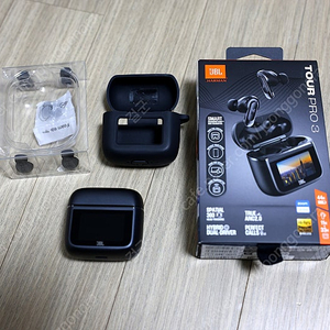 JBL Tour Pro 3 무선 이어폰 실사용 1개월 미만 정품 팝니다