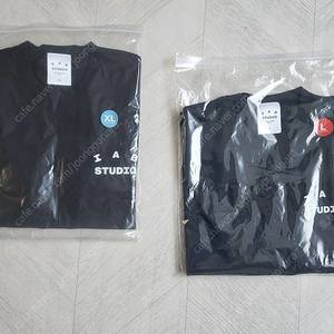 [M,L,XL]아이앱스튜디오 반팔티 블랙 화이트 미시착 새상품 판매합니다.