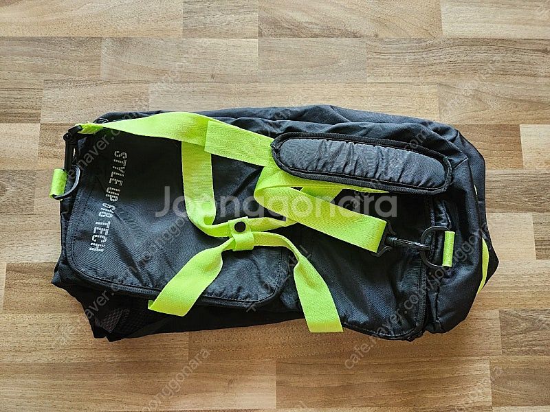 휠라가방새상품팝니다택배비포함36.000원--0