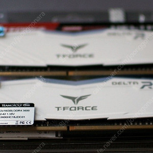 팀그룹 DDR4-3600 CL18 RGB 32GB (16GB x 2)