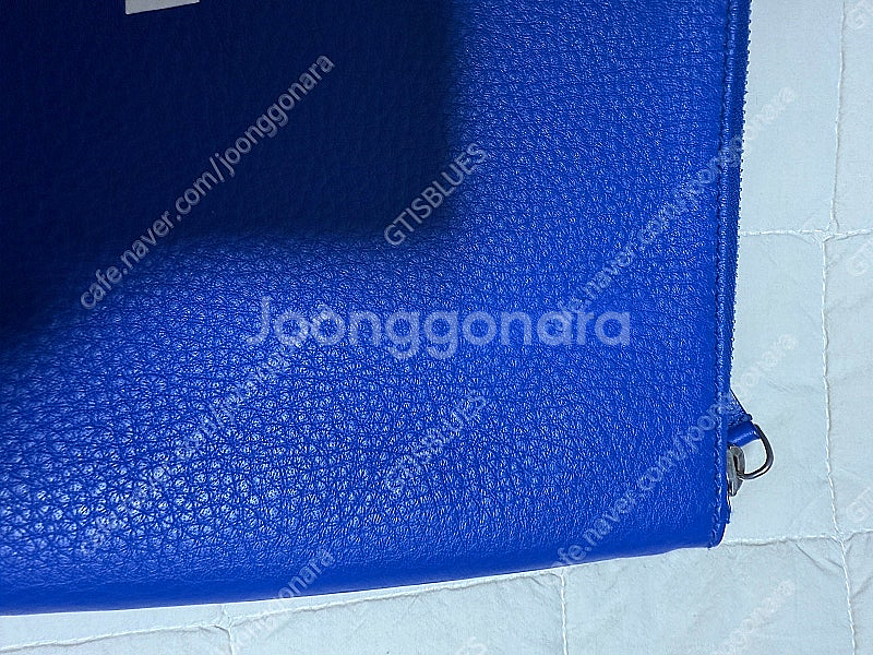 발렌시아가 클러치 블루렌시아가 에브리데이 로고 레더 블...--1