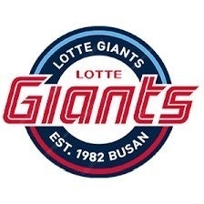 8/9 롯데자이언츠 vs SSG 1루 내야상단석 연석--0