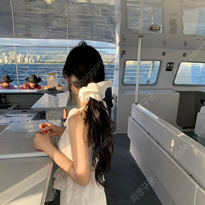 리즈 샵리즈 Leeds lace scrunchie 스크런치 새상품