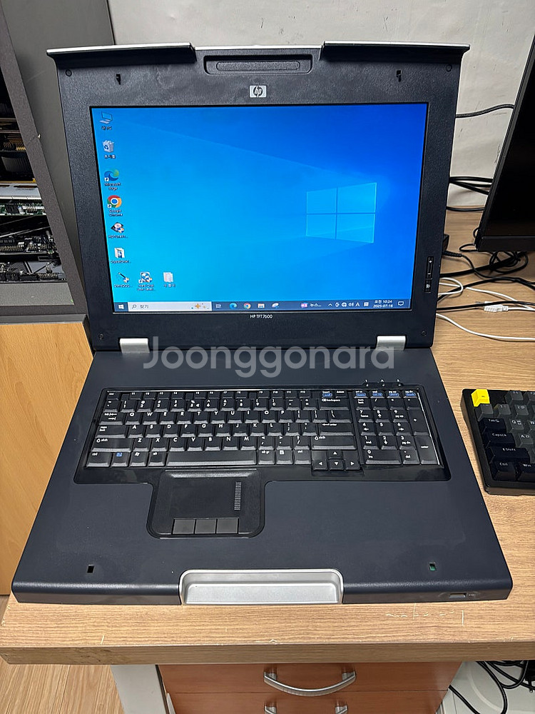HP TFT7600 RKM 랙마운트 키보드 콘솔 모니터--0