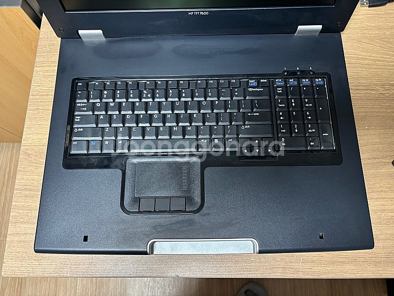 HP TFT7600 RKM 랙마운트 키보드 콘솔 모니터--2