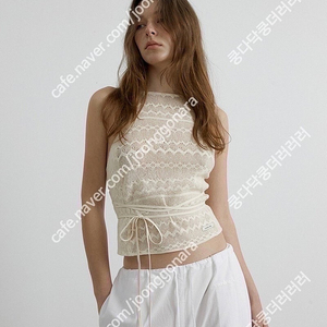 오버듀플레어 스트랩 홀터 탑 STRAP HALTER TOP