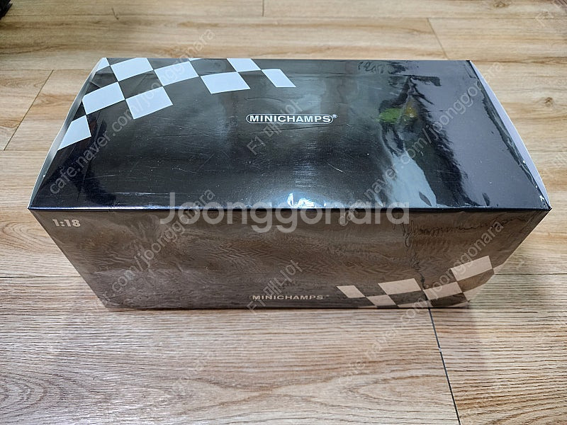 1:18 / 미니챔프, 핫휠 / Renault R25 ...--6