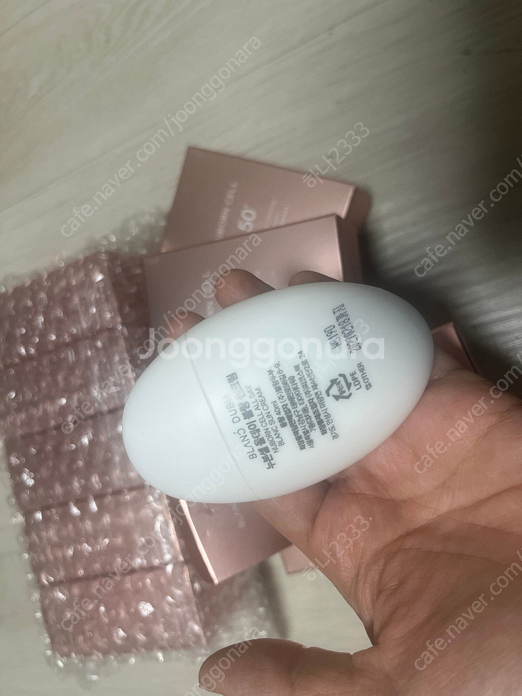 블랑두부 누본셀 선크림 13000원 , 달걀팩 1700...--1