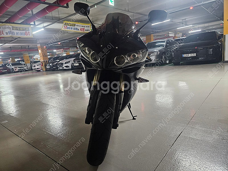 야마하 YZF-R1--0