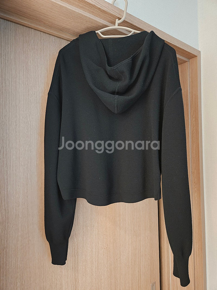 더캐시미어 크롭 후드 집업 점퍼--1