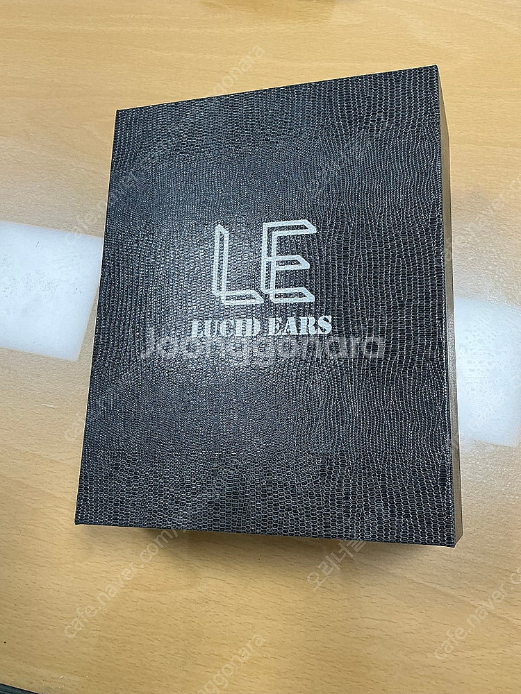 루시드이어스 포디움--1