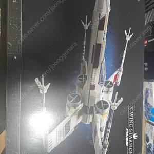 레고 스타워즈 75341랜드스피더 및 75355 X윙 MISB 판매합니다