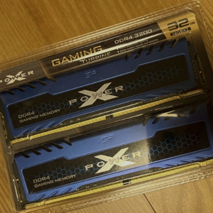 [팝니다] 새제품 미개봉 Silicon Power DDR4 32GB (16GBx2) 터빈 3200MHz (PC4 25600) 288핀 CL16 1.35V UDIMM 데스크탑 메모리