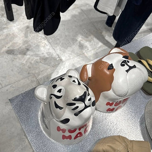 휴먼메이드 타이거 트로피 페이퍼 마쉐 디스플레이