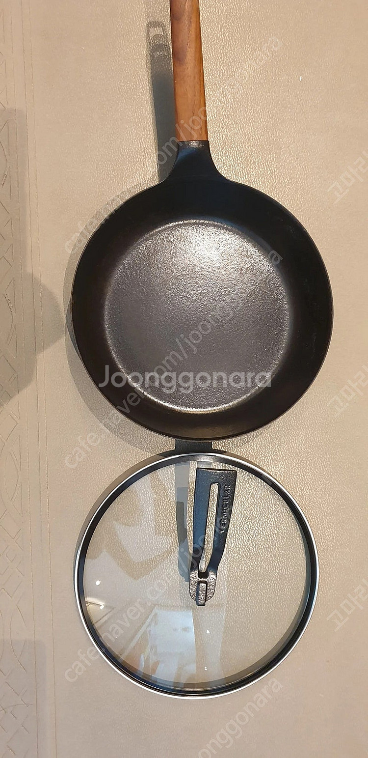 버미큘라 주물 법랑 무쇠 후라이팬 24cm--4