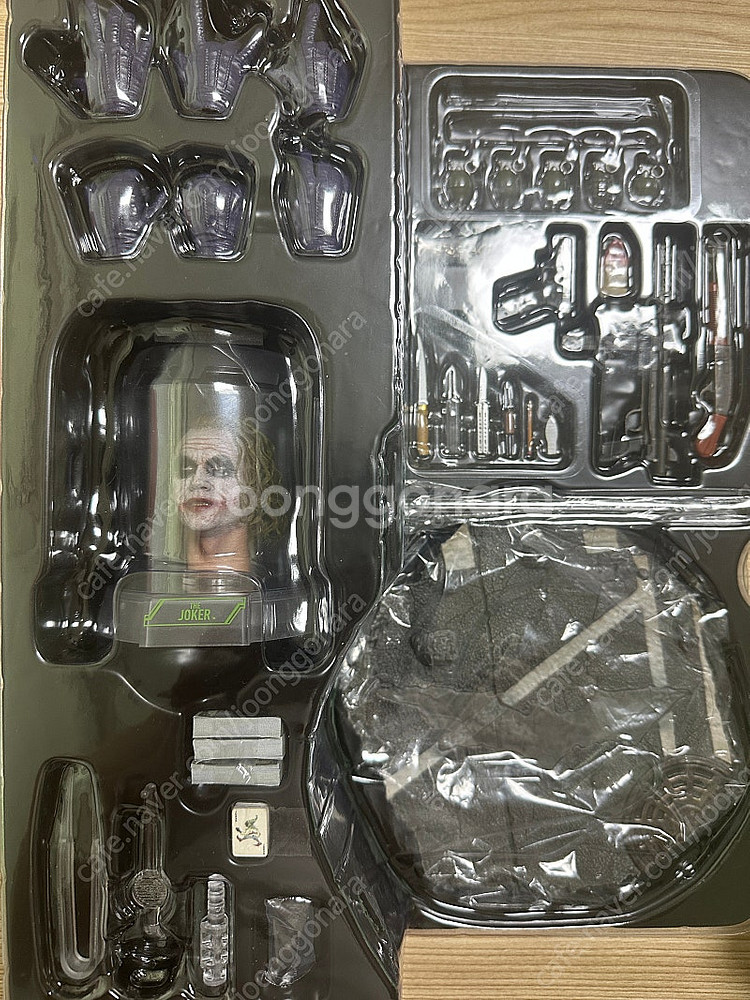 핫토이 아티산 조커(DX33AE)--3