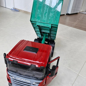 브루더 스카니아 덤프트럭