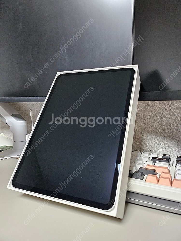아이패드 프로 M4 11 256GB 단순개봉--4