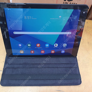 삼성전자 갤럭시탭 S3 9.7 SM-T820 32G WIFI 중고A급 케이스 새거 같이 드립니다 9만원