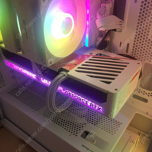 7800x3d 5070ti 화이트 완본체 판매합니다. (개인)