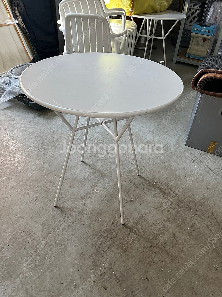 화이트 철제테이블--0
