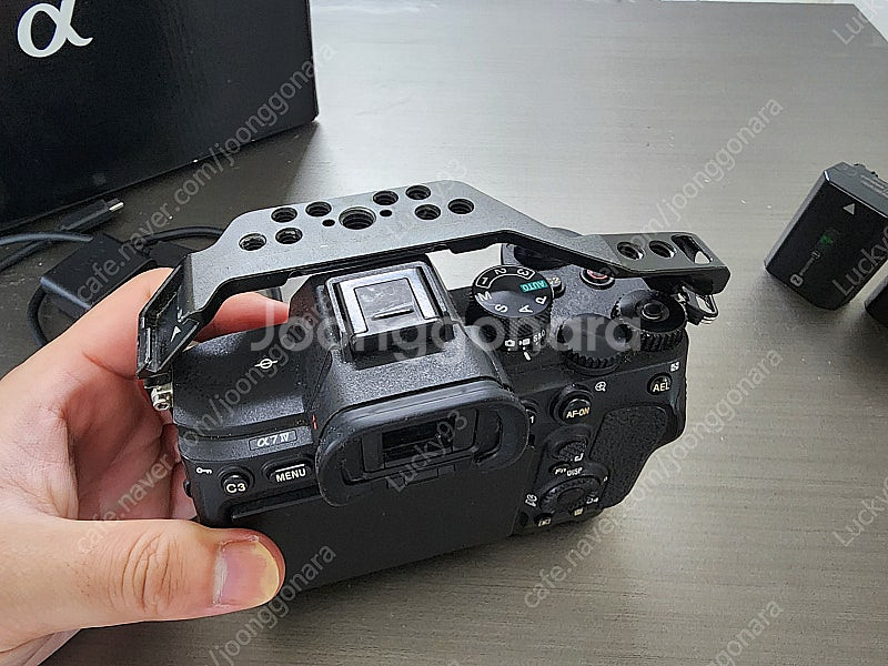Sony A7M4 + 추가 배터리 + 스몰리그 케이지 ...--3