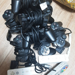 PS2 정크패드 위 리모트 슈패 패드등 정크용 팝니다