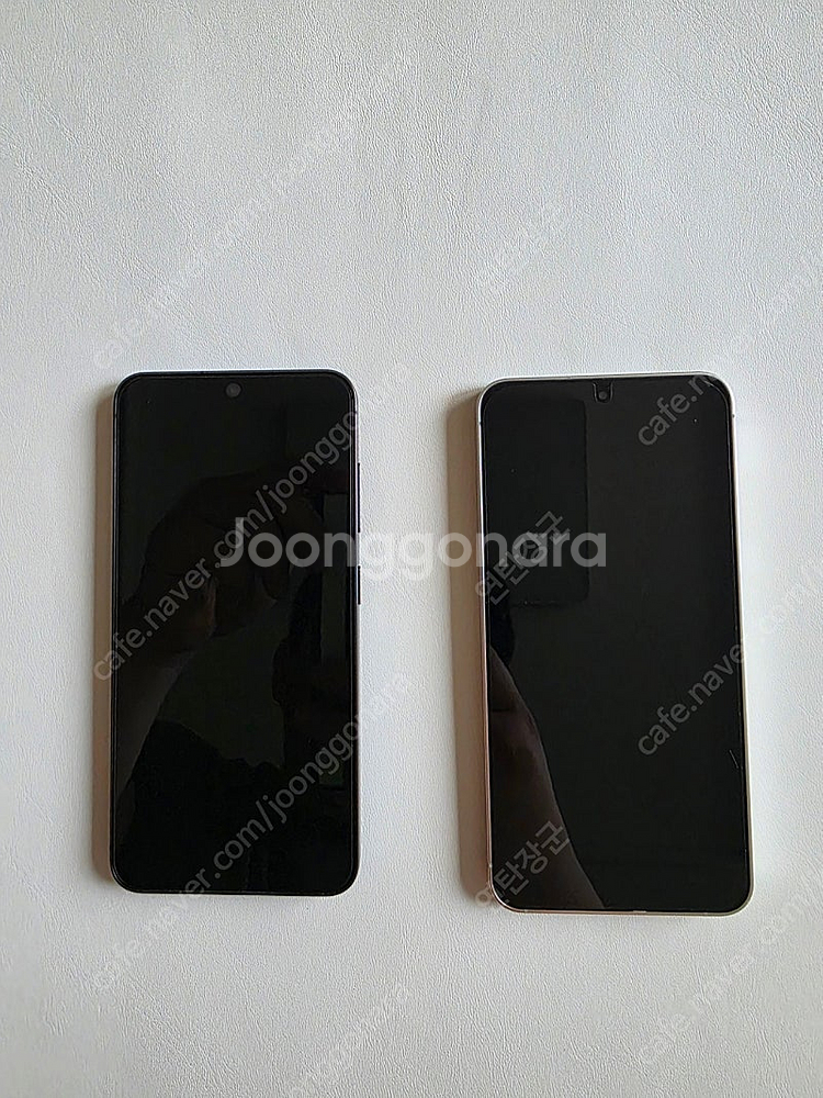 갤럭시 S24 256G 두 대 판매합니다(오닉스 블랙,...--1