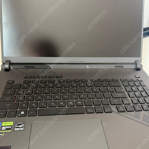 ASUS ROG Strix G814JV-n6024 18인치 게이밍 노트북 팝니다