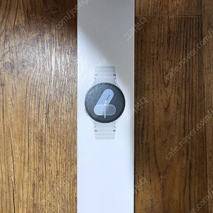 미개봉 갤럭시워치7 44mm 실버 팝니다