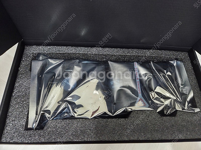 GIGABYTE 라데온 RX 9060 XT Gaming...--1