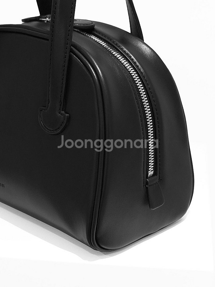 주르드 반달백 저렴하게 판매해요--3