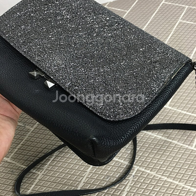 한섬 루즈앤라운지 크로스백 / 랑방 마인 오브제 타임 럭키슈에뜨 산드로 마쥬 오르 시에 시스템--6