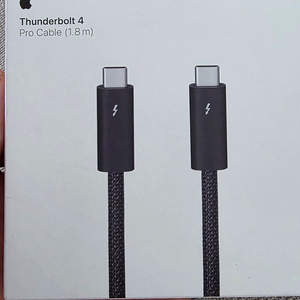 애플 썬더볼트4 프로 1.8m팝니다