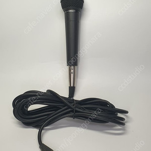 베링거 울트라보이스 XM8500 마이크