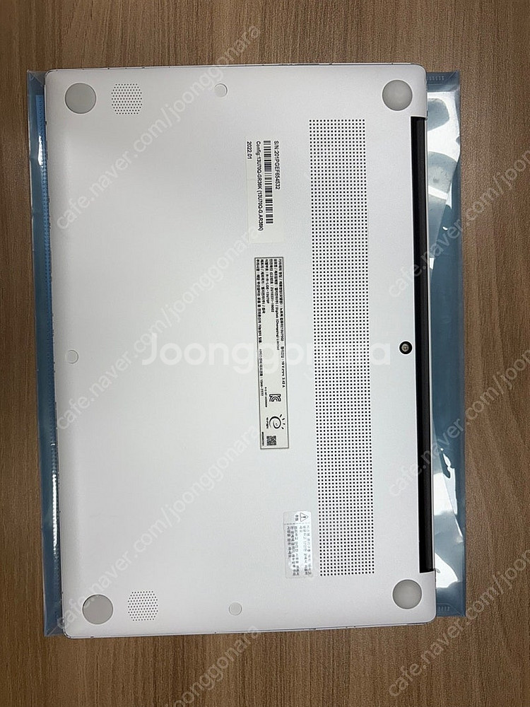 LG 울트라 PC(13U70Q-GR36K) 판매합니다.--3