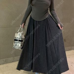 새상품) 플랫퍼 기모 니트 플레어 롱스커트