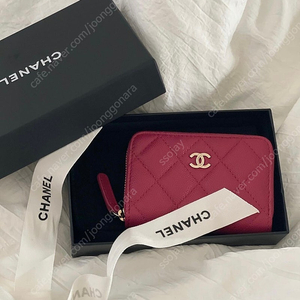 샤넬 지퍼돌이 카드지갑 이미지
