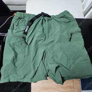 Grip Swany 카키 반바지 M