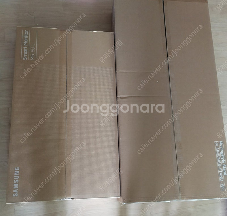 삼성 스마트모니터+거치대 팔아요 (삼텐바이미,스텐바이미...--1