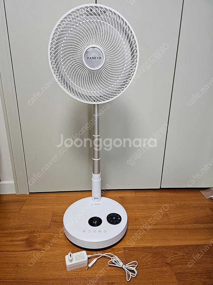 파세코 접이식 무선 써큘레이터 판매합니다.--0