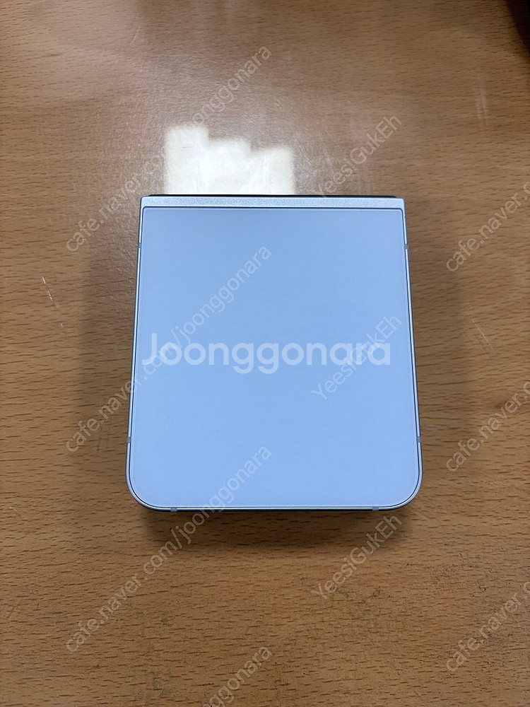 갤럭시 Z플립6 블루 256기가 S급 단품--1