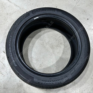 콘티넨탈 타이어 프로콘택트 RX 255/45 R19 1짝 300km미만 주행 팝니다