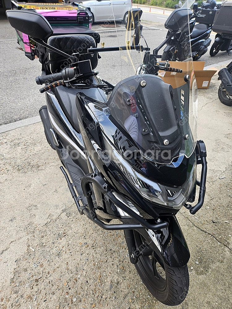 25년식 UHR125 판매합니다--1