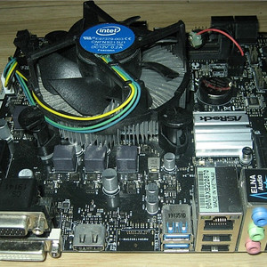 미니 에즈락h310cm-hdv+인텔 i3-9100f 팝니다 하자 있음